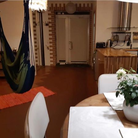 2 Story Studio Apartment Free Parking Included Riga Eksteriør billede