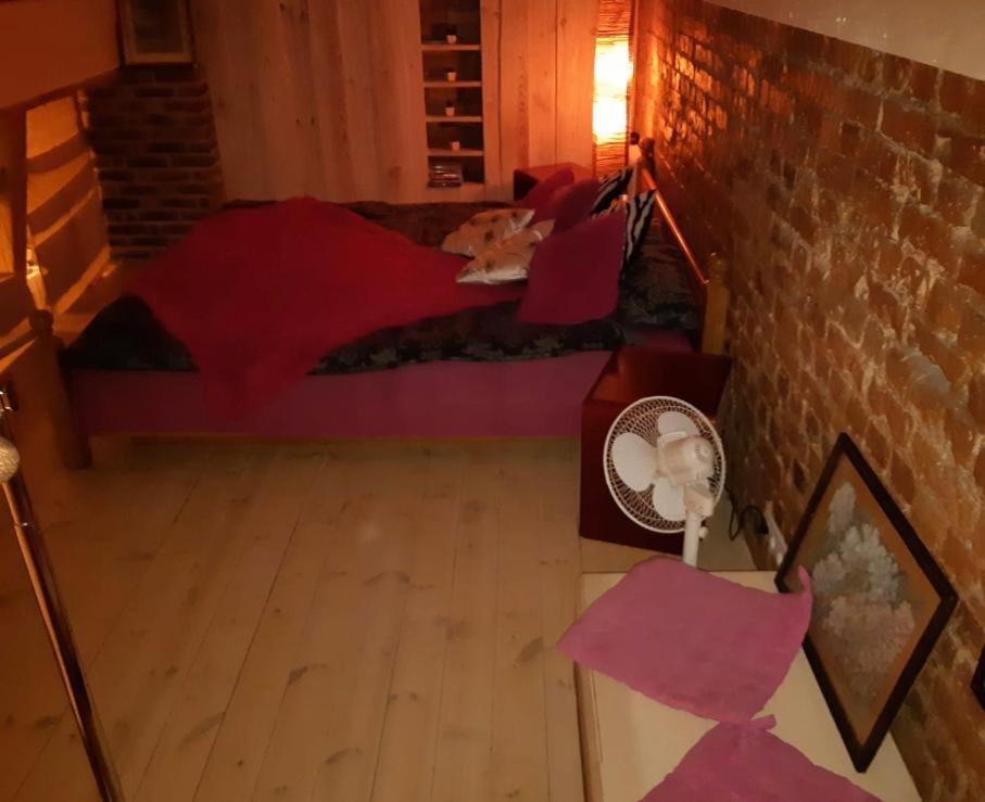 2 Story Studio Apartment Free Parking Included Riga Eksteriør billede
